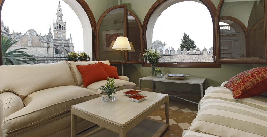 Hotel Alcazar